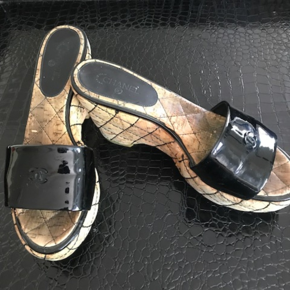 CHANEL Patent Leather Quilted Cork Wedge Sandal
